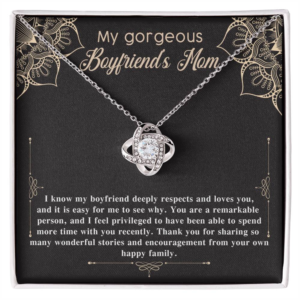 Boyfriend's Mom Love Knot Necklace - Happy Family