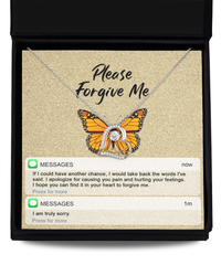 Load image into Gallery viewer, I&#39;m Sorry Necklace - In Your Heart
