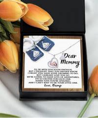 Load image into Gallery viewer, Mom To Be Baby Feet Necklace - You Are Amazing
