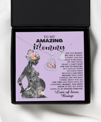 Load image into Gallery viewer, Mom To Be Baby Feet Necklace - Tiny Little Heart
