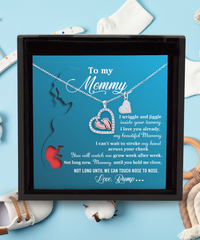 Load image into Gallery viewer, Mom To Be Baby Feet Necklace - Nose To Nose
